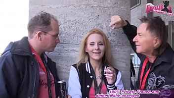 Imagen Deutsche Schlampe auf Erotik Messe Venus abgeschleppt und mmf anal Dreier gemacht mädchen nackt video